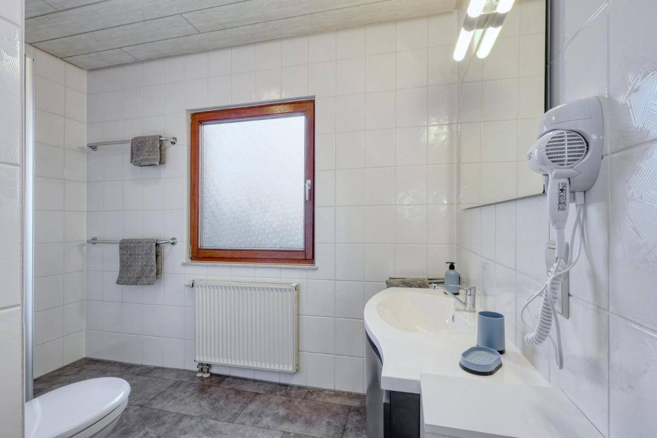 Seepark Kirchheim Ferienhaus Bei Anne Mit Sauna 外观 照片